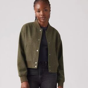 Levi's CROPPED VARSITY BOMBER JACKET NWT